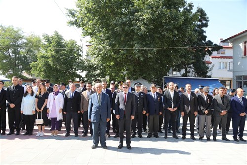 İlçemizde 30 Ağustos Zafer Bayramı'nın 101. Yıl Dönümü Kutlandı.